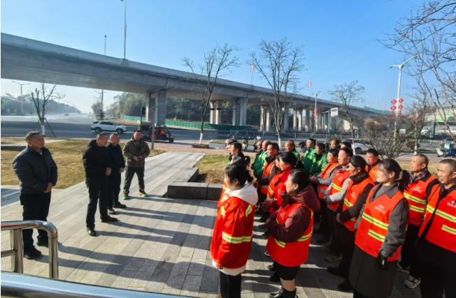 王輝德、余良光分別走訪慰問一線干部職工并檢查安全生產(chǎn)工作